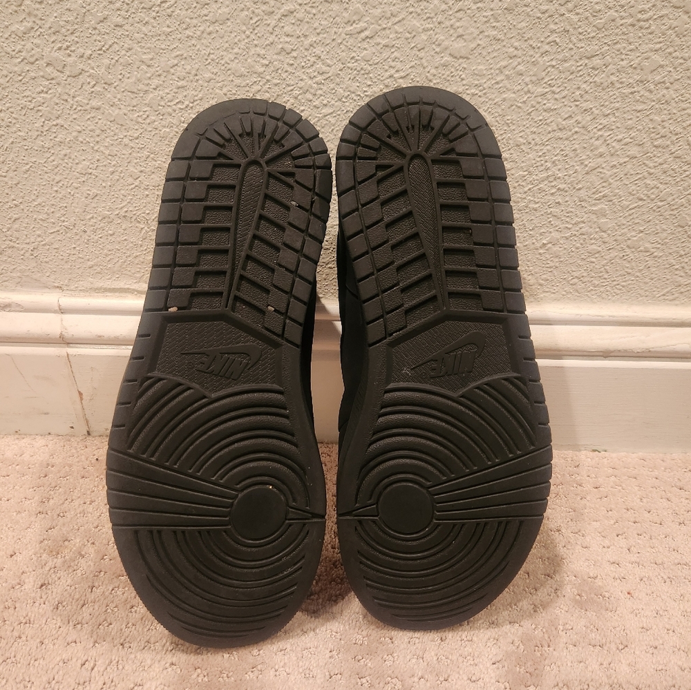 All Black Men's Jordan High Top Shoe Size 11.5